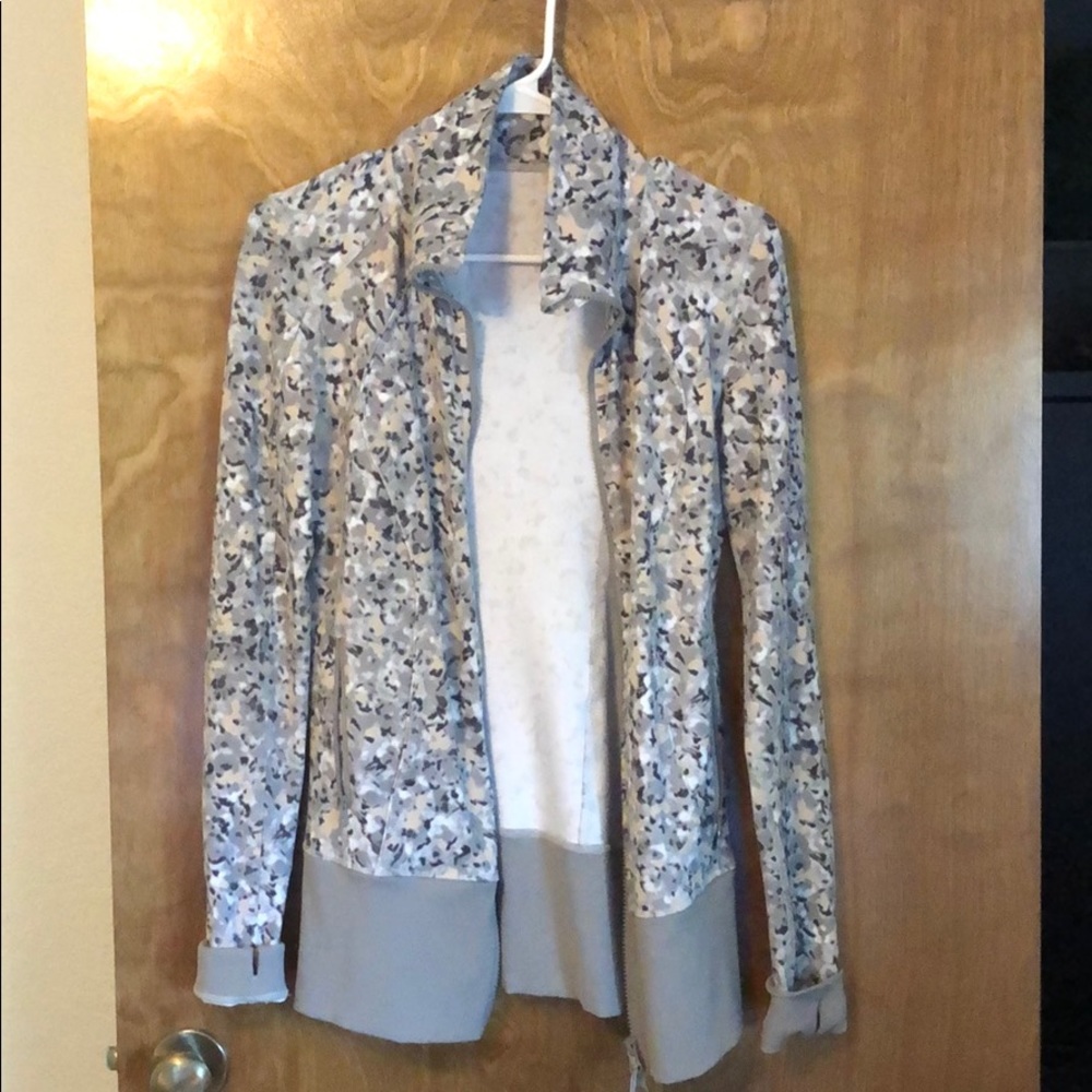 Lululemon jacket